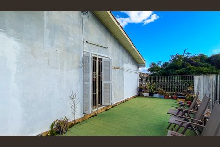Apartamento à venda com 163m², 3 quartos e 1 vaga Apartamento à venda com 163m², 3 quartos e 1 vagaTerraço
