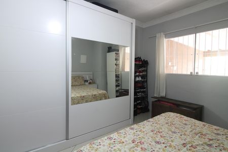Casa à venda com 2 quartos, 109m² em Cidade Patriarca, São Paulo