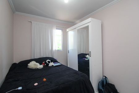 Quarto 2 de apartamento para alugar com 3 quartos, 65m² em Parque Pinheiros, Taboão da Serra