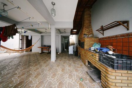 Casa para alugar com 361m², 4 quartos e 1 vaga Casa para alugar com 361m², 4 quartos e 1 vagaÁrea de Serviço/Espaço Gourmet