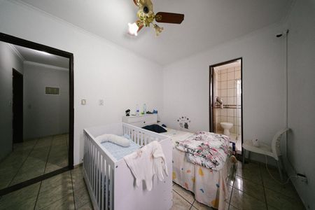 Casa para alugar com 361m², 4 quartos e 1 vaga Casa para alugar com 361m², 4 quartos e 1 vagaSuíte 3