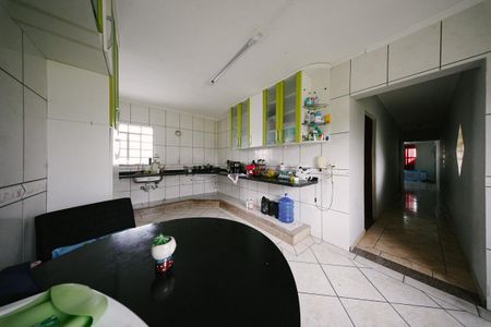 Casa para alugar com 361m², 4 quartos e 1 vaga Casa para alugar com 361m², 4 quartos e 1 vagaCozinha
