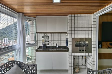 Apartamento para alugar com 101m², 3 quartos e 2 vagas Apartamento para alugar com 101m², 3 quartos e 2 vagasSacada