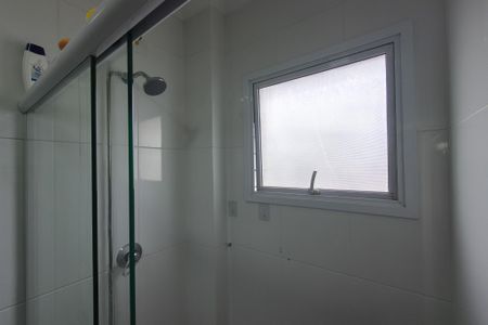 Apartamento para alugar com 101m², 3 quartos e 2 vagas Apartamento para alugar com 101m², 3 quartos e 2 vagasBanheiro da suite 2 e 3
