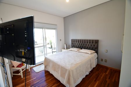 Casa de condomínio à venda com 388m², 3 quartos e 6 vagasQuarto 2 - Suíte