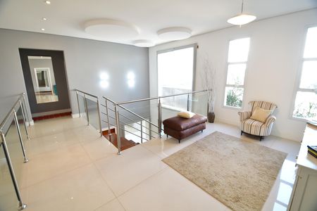 Casa de condomínio à venda com 388m², 3 quartos e 6 vagasMezanino