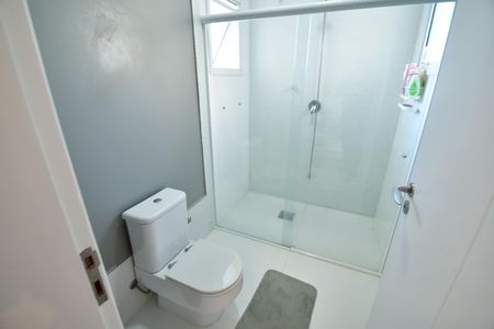 Casa de condomínio à venda com 388m², 3 quartos e 6 vagasBanheiro Suíte