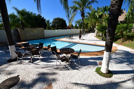 Casa de condomínio à venda com 388m², 3 quartos e 6 vagasÁrea comum - Piscina