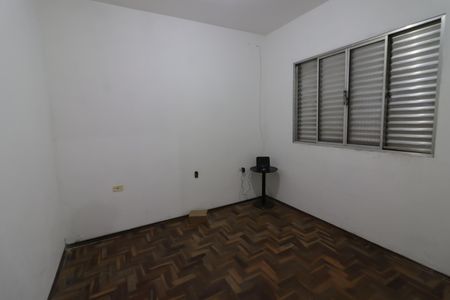 Casa para alugar com 80m², 2 quartos e 10 vagasQuarto 1
