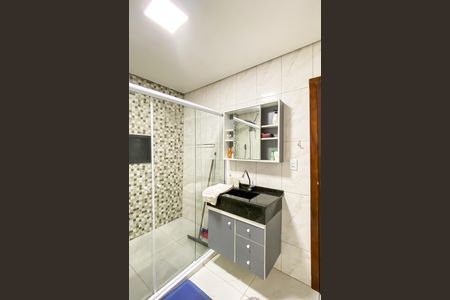 Casa para alugar com 200m², 2 quartos e 1 vaga Casa para alugar com 200m², 2 quartos e 1 vagaBanheiro da Suíte