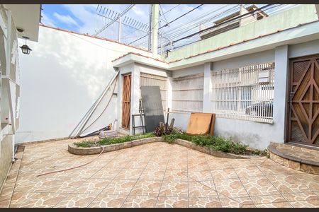 Casa para alugar com 200m², 2 quartos e 1 vaga Casa para alugar com 200m², 2 quartos e 1 vagaGaragem