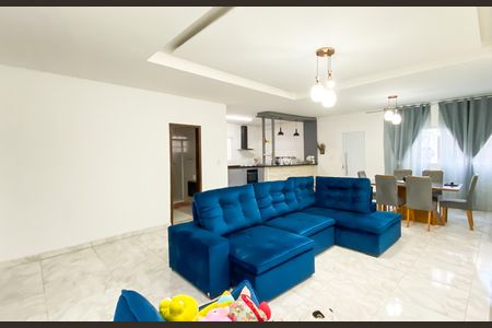 Casa para alugar com 200m², 2 quartos e 1 vaga Casa para alugar com 200m², 2 quartos e 1 vagaSala