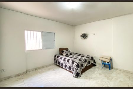 Casa para alugar com 200m², 2 quartos e 1 vaga Casa para alugar com 200m², 2 quartos e 1 vagaQuarto 2