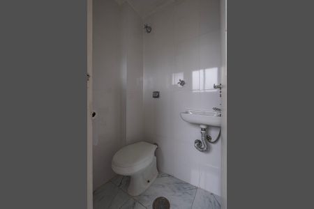 Apartamento à venda com 121m², 3 quartos e 2 vagas Apartamento à venda com 121m², 3 quartos e 2 vagasÁrea de Serviço - Banheiro