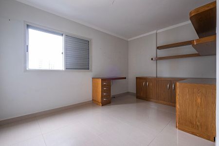 Apartamento à venda com 121m², 3 quartos e 2 vagas Apartamento à venda com 121m², 3 quartos e 2 vagasQuarto 3