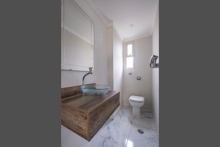 Apartamento à venda com 121m², 3 quartos e 2 vagas Apartamento à venda com 121m², 3 quartos e 2 vagasLavabo