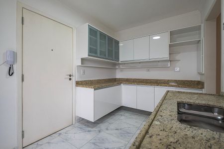 Apartamento à venda com 121m², 3 quartos e 2 vagas Apartamento à venda com 121m², 3 quartos e 2 vagasCozinha