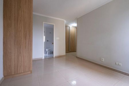 Apartamento à venda com 121m², 3 quartos e 2 vagas Apartamento à venda com 121m², 3 quartos e 2 vagasSuíte