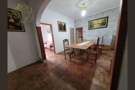 Casa para alugar com 233m², 3 quartos e 3 vagasSala