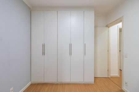 Quarto 2 de apartamento para alugar com 2 quartos, 58m² em Centro, Barueri