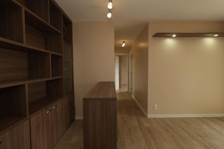 Apartamento à venda com 68m², 2 quartos e 1 vagaSala