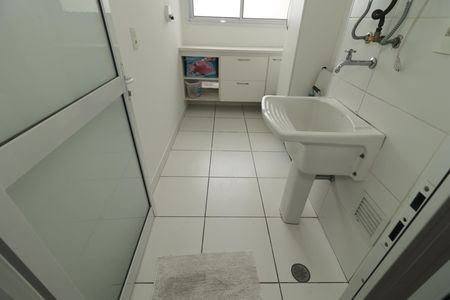 Apartamento à venda com 68m², 2 quartos e 1 vagaÁrea de Serviço