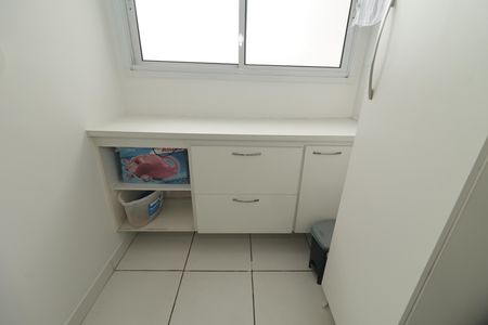 Apartamento à venda com 68m², 2 quartos e 1 vagaÁrea de Serviço