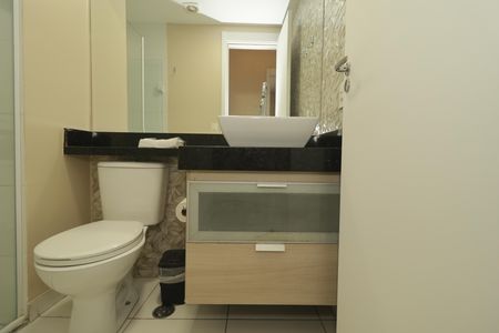 Apartamento à venda com 68m², 2 quartos e 1 vagaBanheiro Social