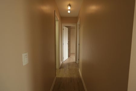 Apartamento à venda com 68m², 2 quartos e 1 vagaCorredor