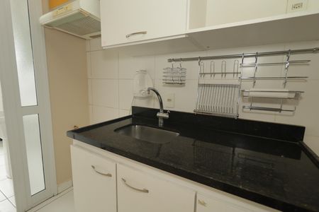 Apartamento à venda com 68m², 2 quartos e 1 vagaCozinha