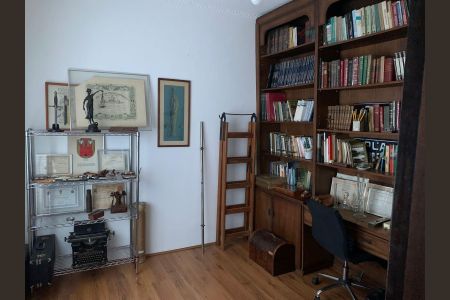 Casa à venda com 300m², 3 quartos e 4 vagasQuarto