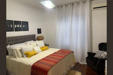 Quarto  de casa à venda com 3 quartos, 300m² em Nova Campinas, Campinas