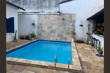 Área externa de casa à venda com 3 quartos, 300m² em Nova Campinas, Campinas
