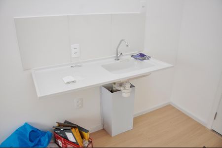 Kitnet / studio - Quarto e Cozinha de kitnet/studio para alugar com 1 quarto, 16m² em Freguesia do Ó, São Paulo