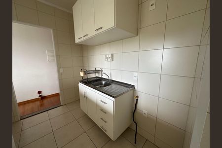 Apartamento para alugar com 81m², 2 quartos e 1 vagaCozinha