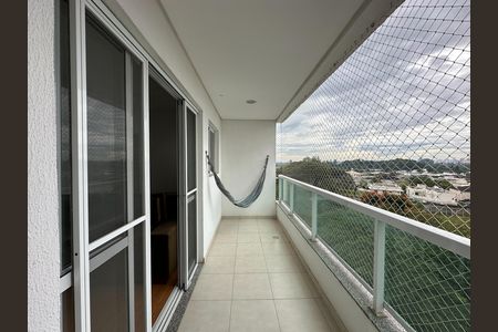 Apartamento para alugar com 81m², 2 quartos e 1 vagaVaranda