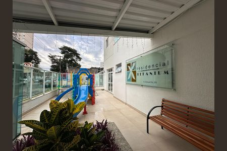 Apartamento para alugar com 81m², 2 quartos e 1 vagaÁrea comum - Playground