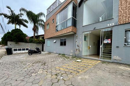Apartamento para alugar com 37m², 1 quarto e 1 vaga Apartamento para alugar com 37m², 1 quarto e 1 vagaGaragem