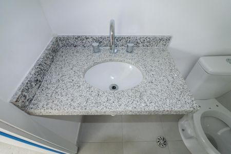 Apartamento à venda com 59m², 2 quartos e 1 vagaBanheiro Social