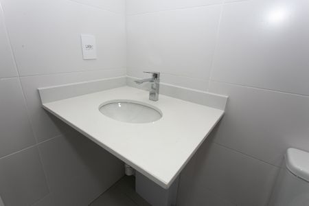 Apartamento para alugar com 70m², 2 quartos e 1 vaga Apartamento para alugar com 70m², 2 quartos e 1 vagaBanheiro Social