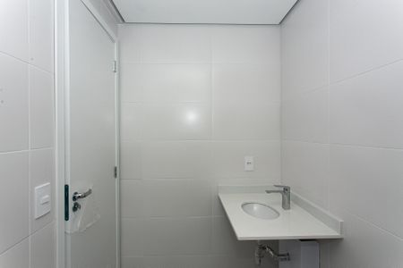 Apartamento para alugar com 70m², 2 quartos e 1 vaga Apartamento para alugar com 70m², 2 quartos e 1 vagaBanheiro Social