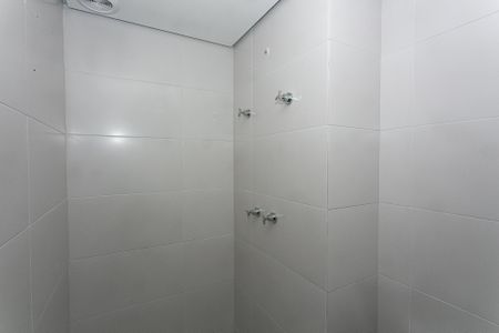 Apartamento para alugar com 70m², 2 quartos e 1 vaga Apartamento para alugar com 70m², 2 quartos e 1 vagaBanheiro Social