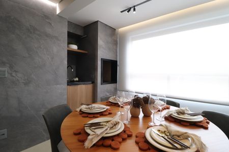 Varanda gourmet de apartamento para alugar com 3 quartos, 94m² em Cazeca, Uberlândia