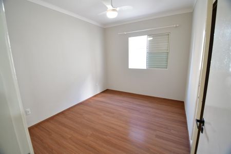 Apartamento à venda com 80m², 3 quartos e 1 vagaQuarto 2