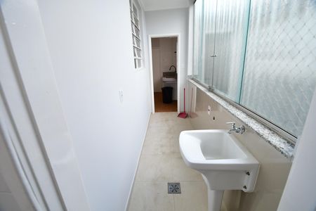 Apartamento à venda com 80m², 3 quartos e 1 vagaÁrea de Serviço