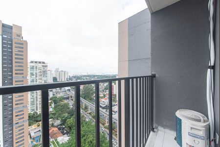 Apartamento para alugar com 38m², 1 quarto e sem vaga Apartamento para alugar com 38m², 1 quarto e sem vagaVaranda da Sala/cozinha