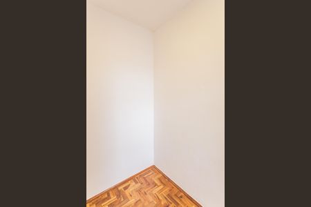 Apartamento para alugar com 100m², 3 quartos e 1 vaga Apartamento para alugar com 100m², 3 quartos e 1 vagaQuarto de Serviço