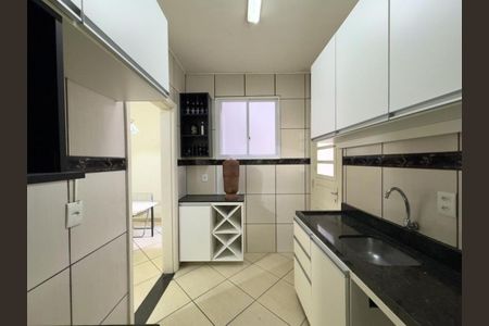 Cozinha de apartamento para alugar com 3 quartos, 73m² em Centro Histórico, Porto Alegre