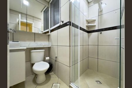 Apartamento para alugar com 73m², 3 quartos e sem vaga Apartamento para alugar com 73m², 3 quartos e sem vagaBanheiro 1