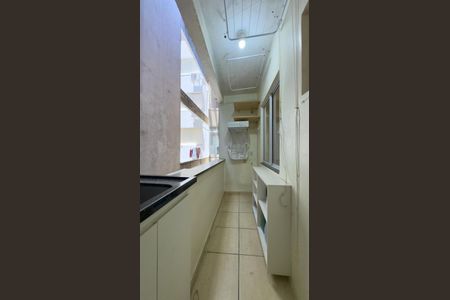 Apartamento para alugar com 73m², 3 quartos e sem vaga